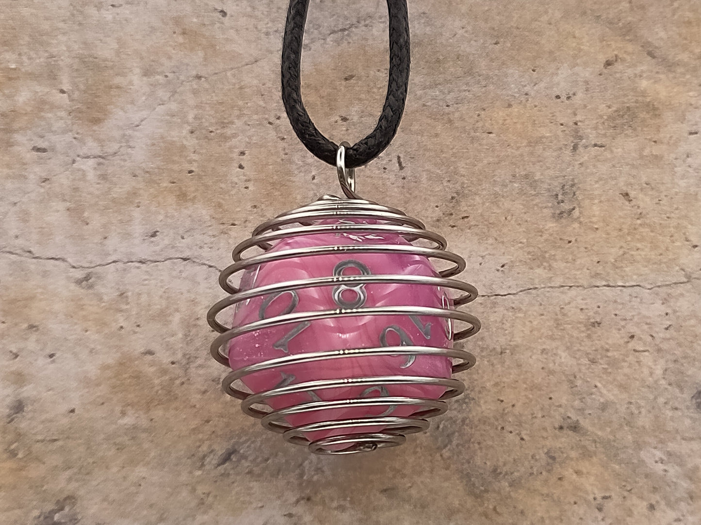 Spiral dice cage